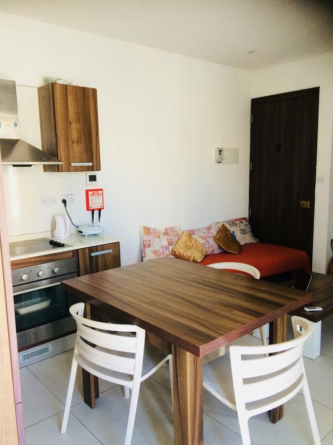 Paceville Montecarlo Apartments Saint Julian's Dış mekan fotoğraf