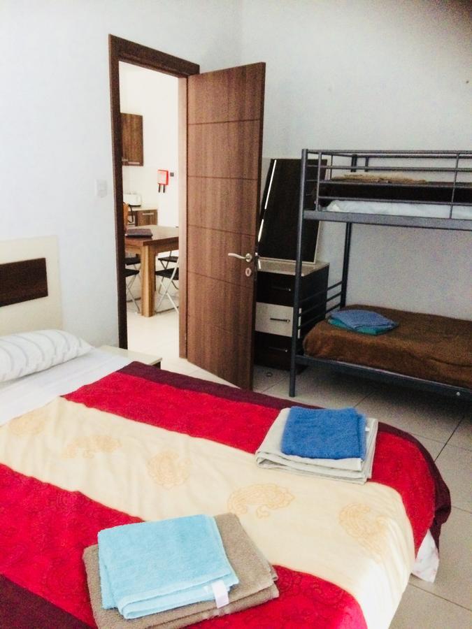 Paceville Montecarlo Apartments Saint Julian's Dış mekan fotoğraf
